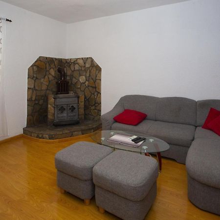 Apartments with a parking space Podgora, Makarska - 12816 Pokój zdjęcie