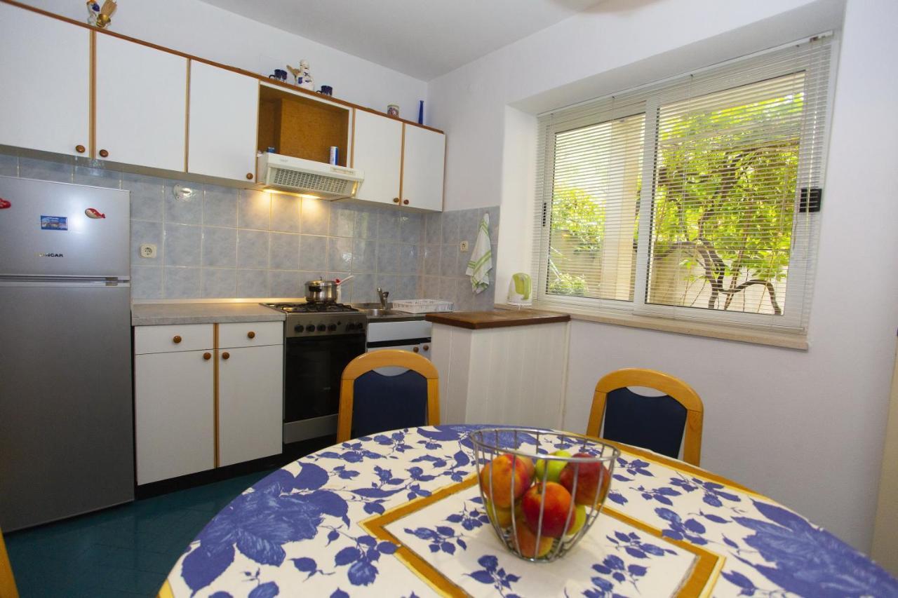 Apartments with a parking space Podgora, Makarska - 12816 Zewnętrze zdjęcie