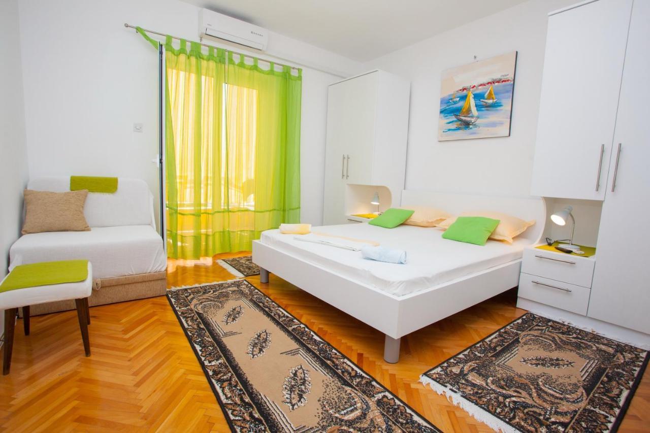 Apartments with a parking space Podgora, Makarska - 12816 Zewnętrze zdjęcie