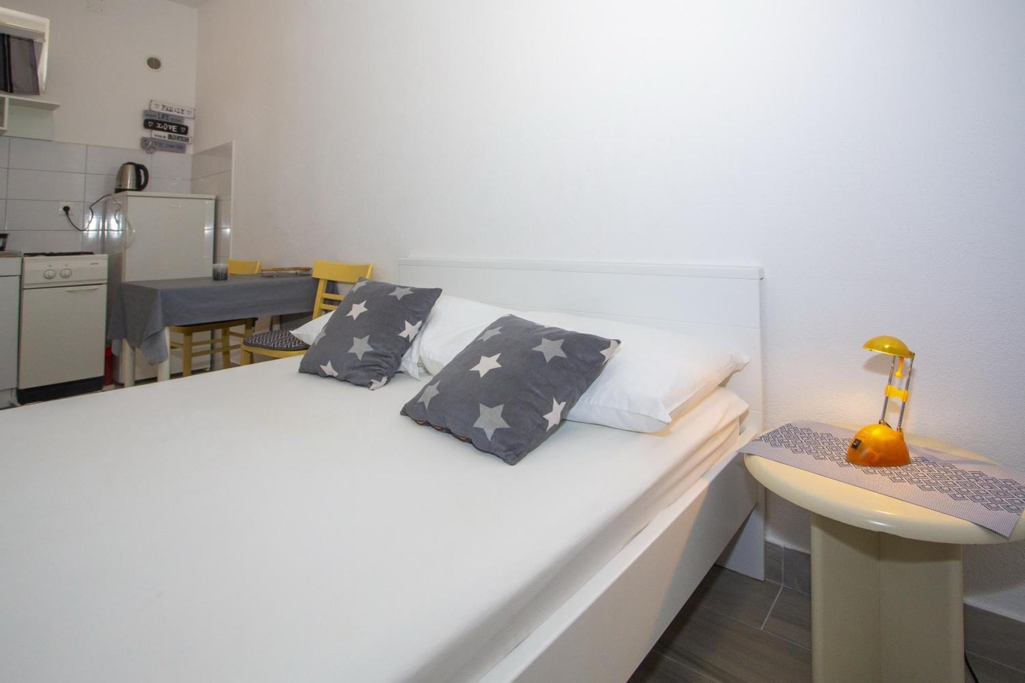Apartments with a parking space Podgora, Makarska - 12816 Pokój zdjęcie